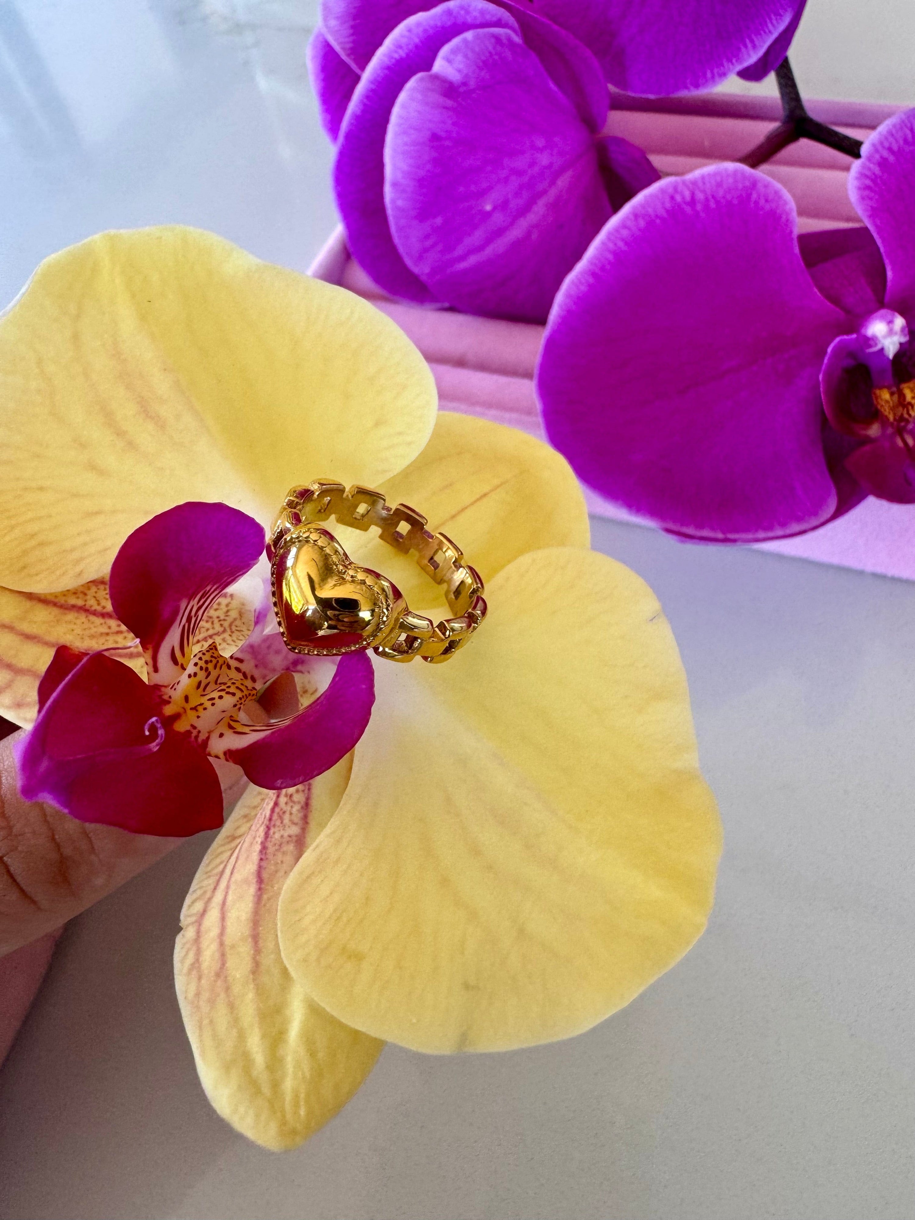 More Love Ring 1 / 1 Innerbloom