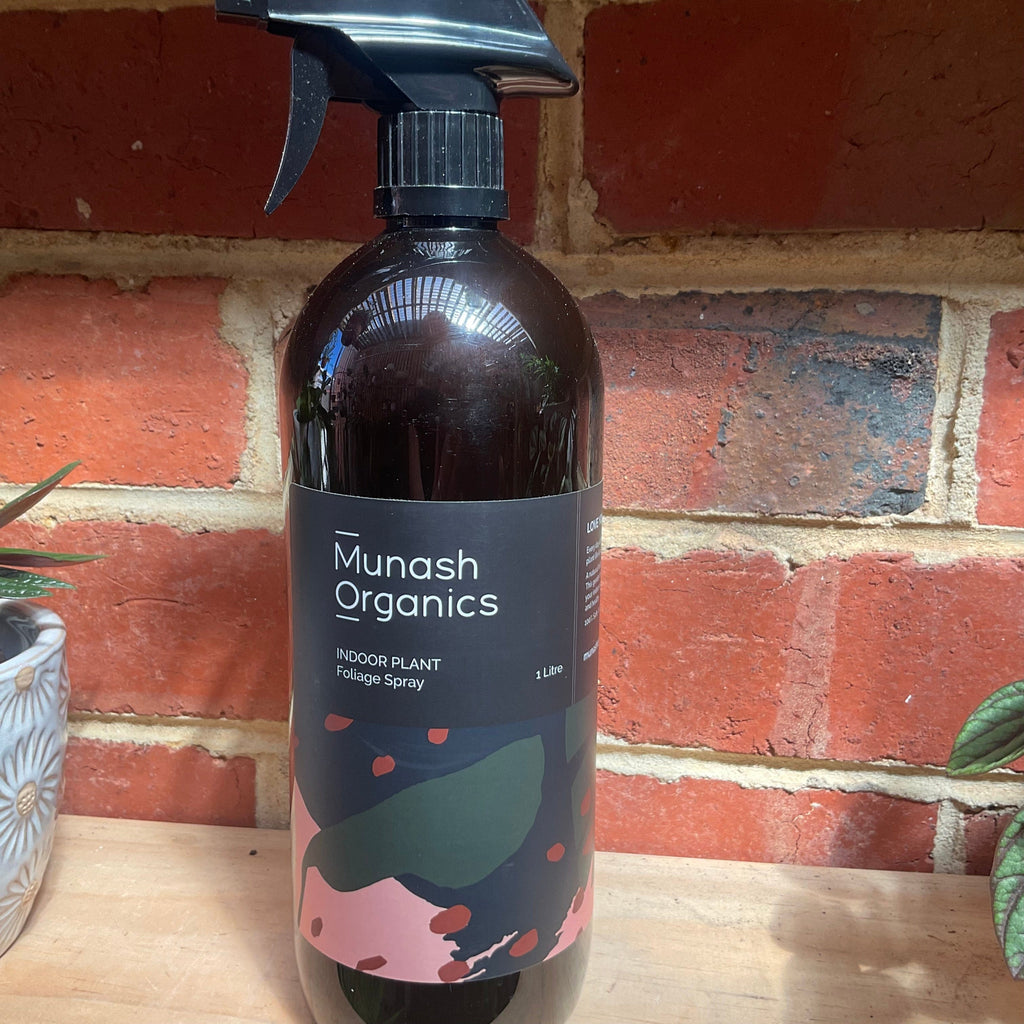 Munash foliage spray 1L LittleLintons