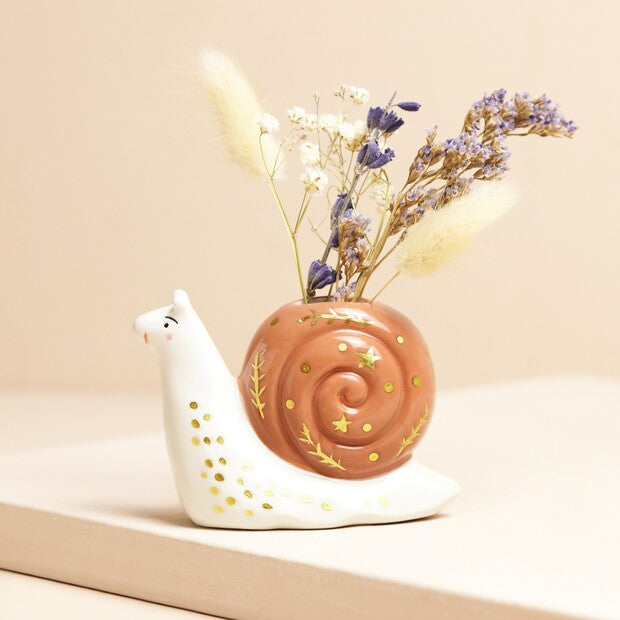 Snail vase