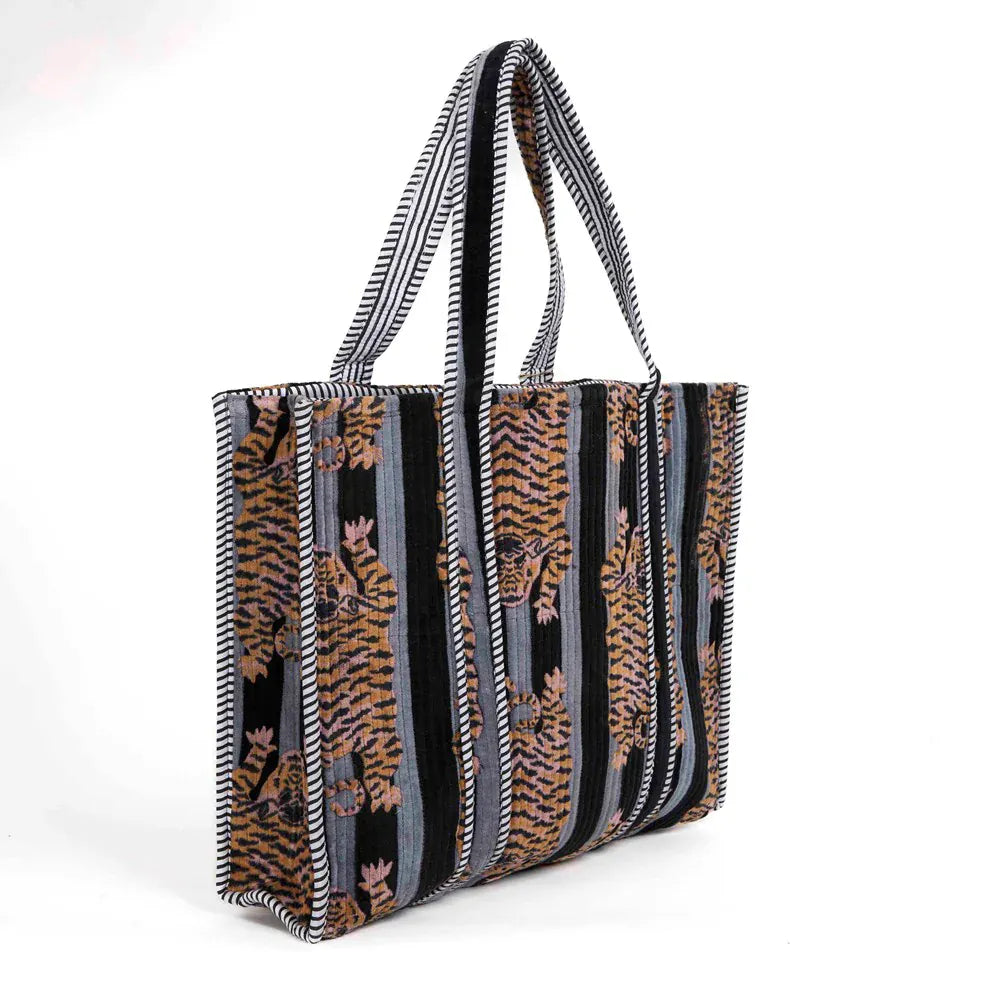 Parisian cool  tote Black tiger Kollab