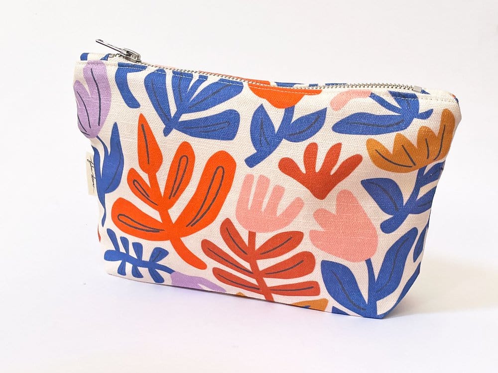Zip pouches Blue floral LittleLintons