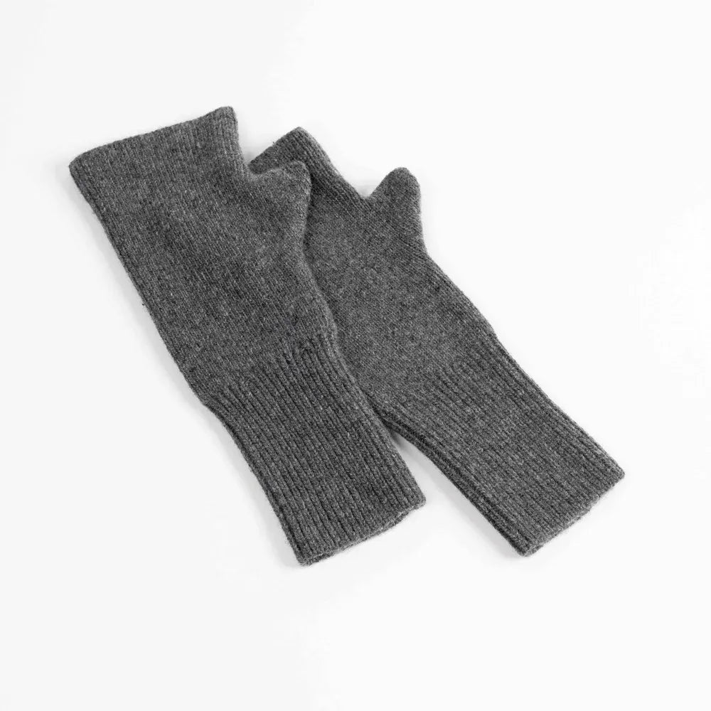 Maison Fanli mittens Dk grey LittleLintons