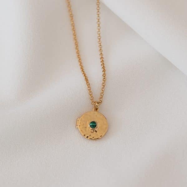 Chara locket necklace Gold LittleLintons