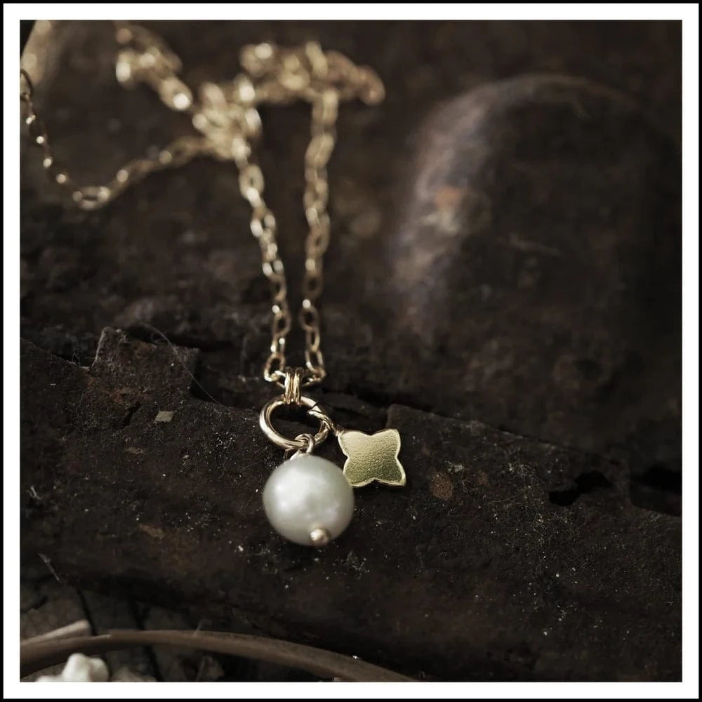 Paird pearl necklaces Gold Paird