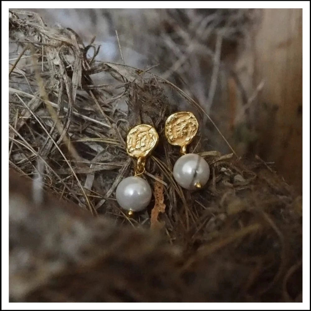 Paird pearl earrings Gold-plated Paird