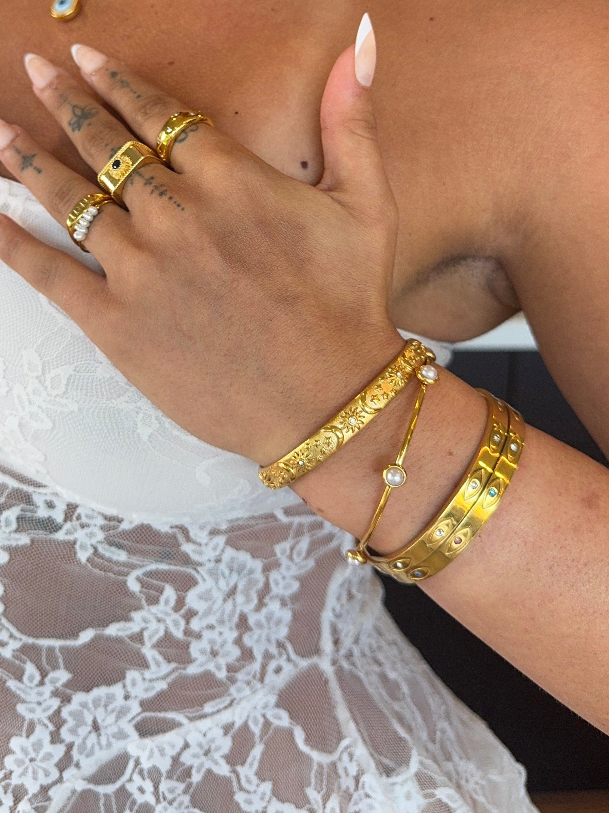 Eye of Protection bangle Innerbloom