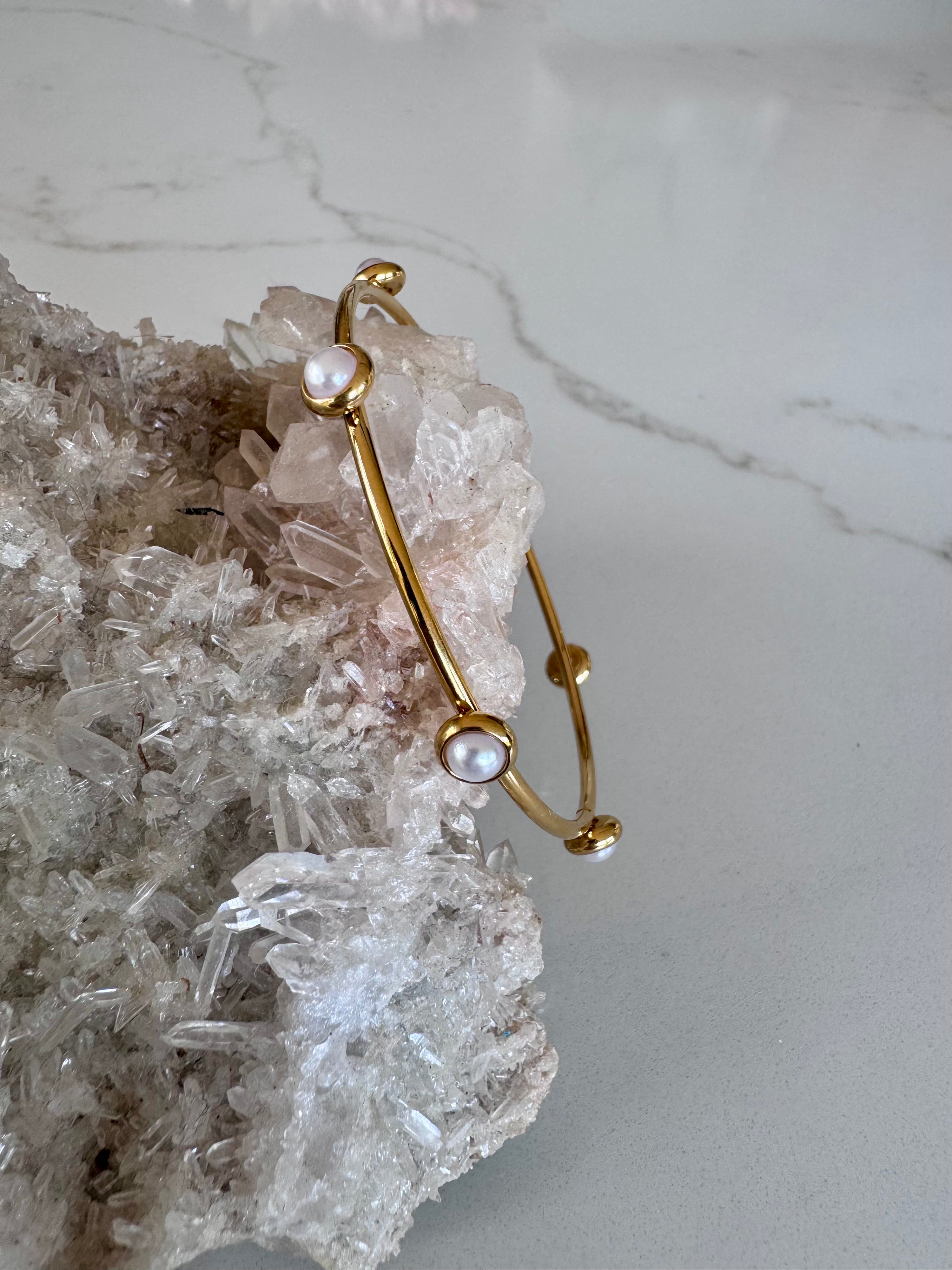 Luna Bloom Bangle Innerbloom