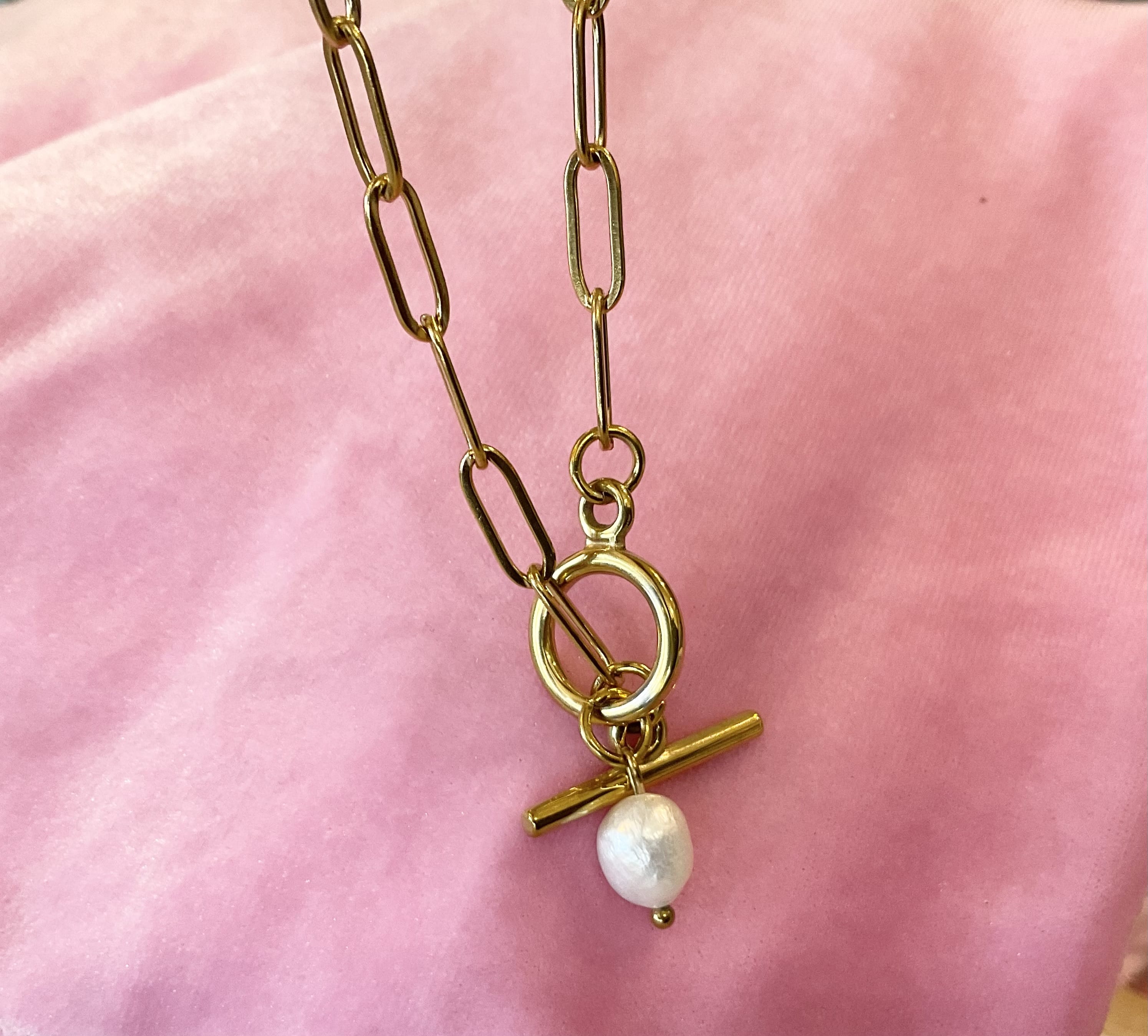 Pearl fob Necklace Innerbloom