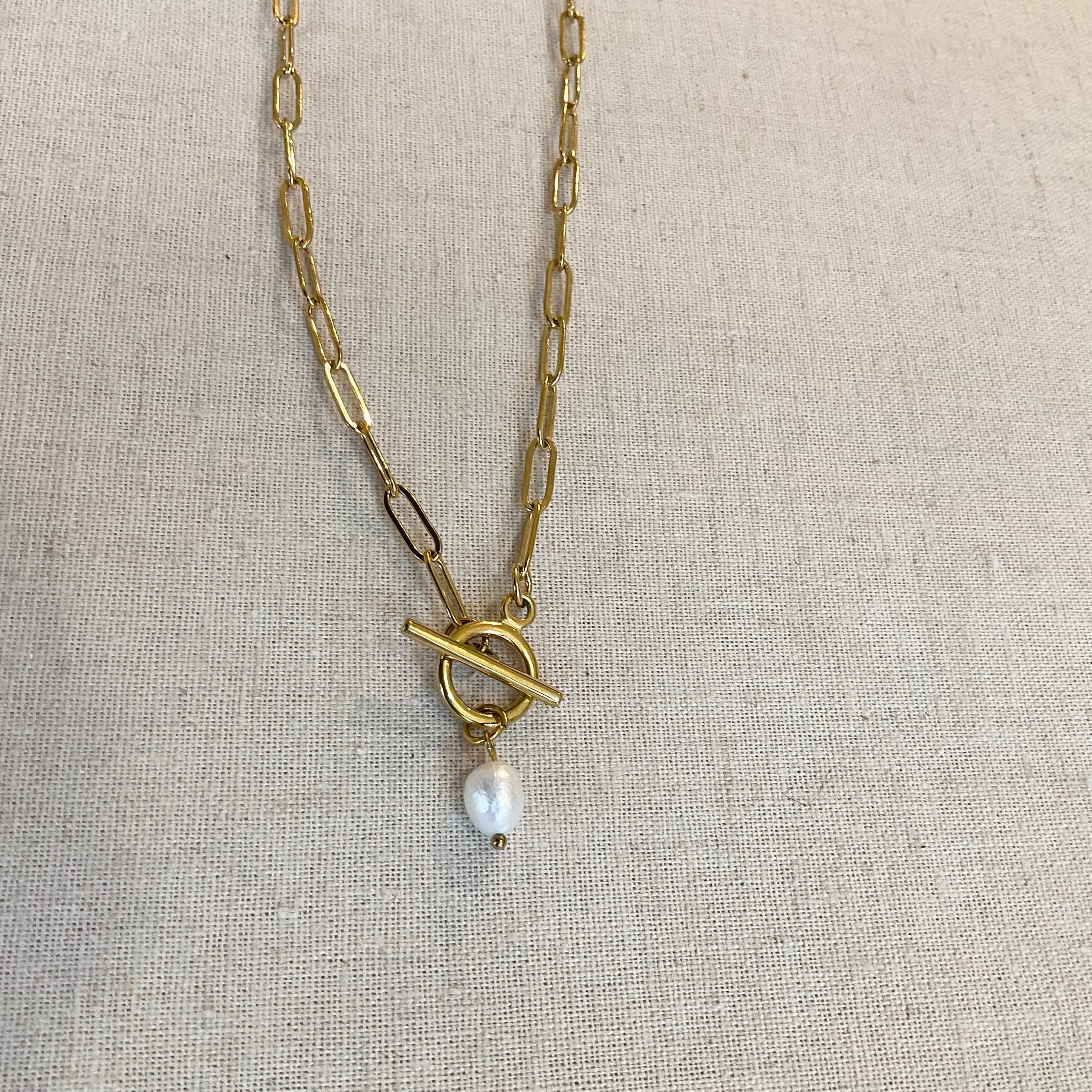 Pearl fob Necklace Innerbloom