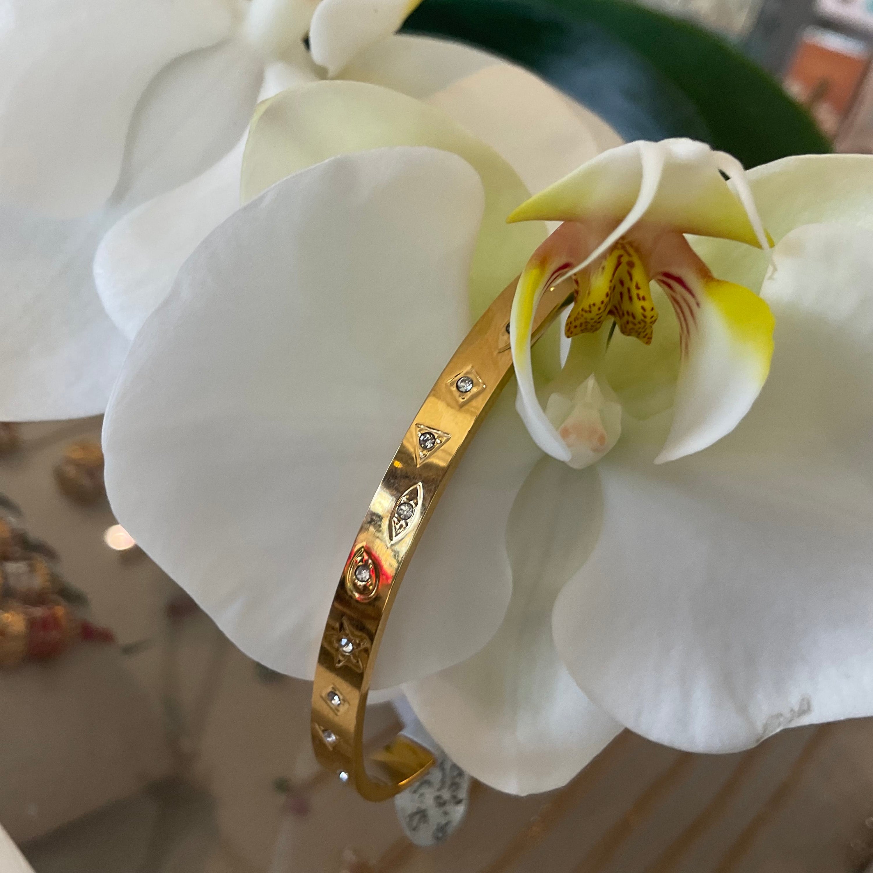 Symbols cuff Innerbloom