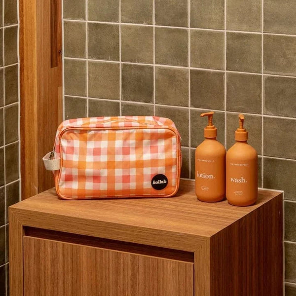 Kollab travel pouch Kollab