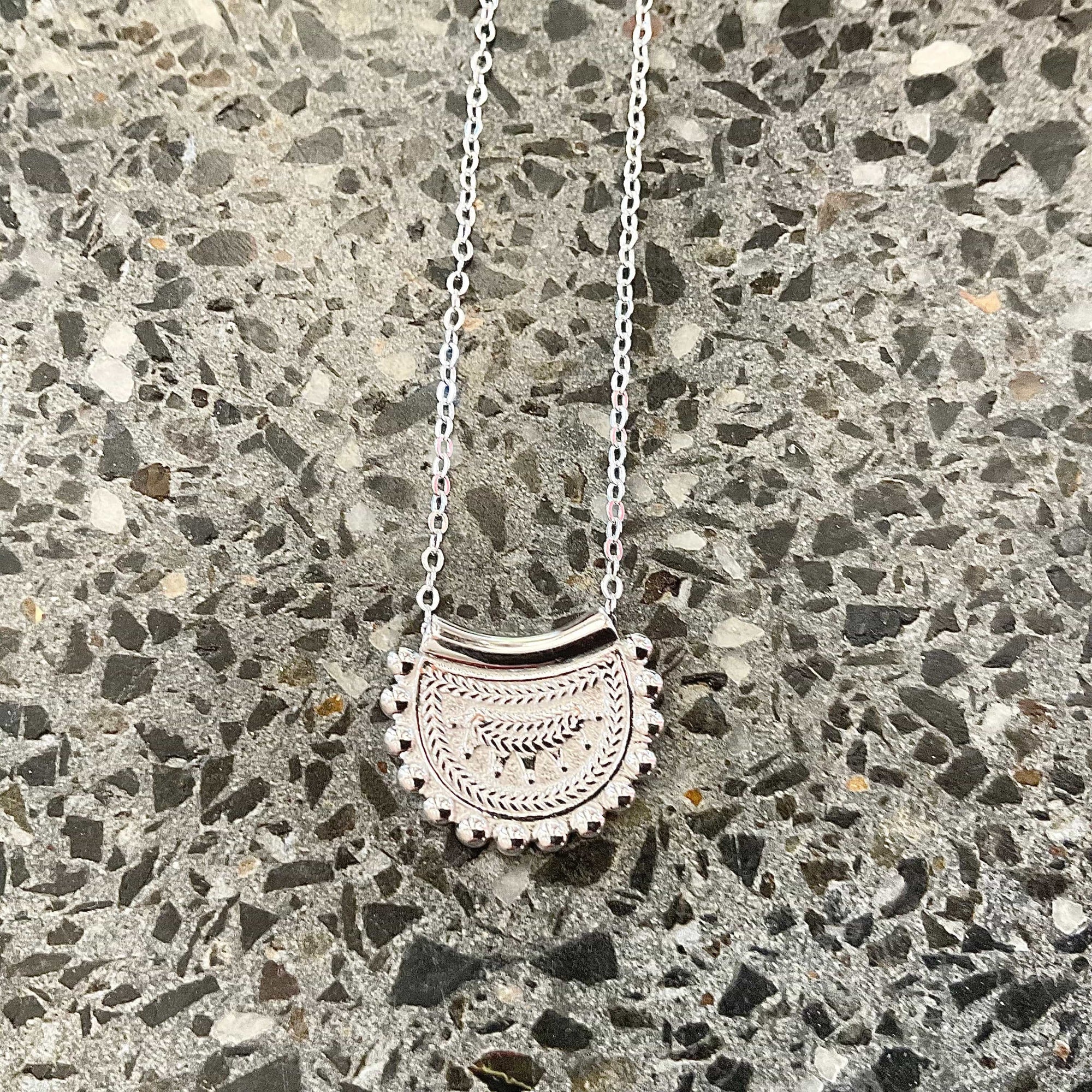 Boho necklace LittleLintons