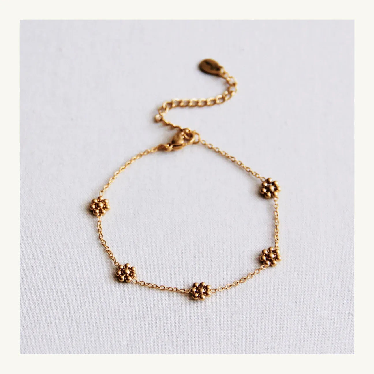 Daisy chain bracelet LittleLintons