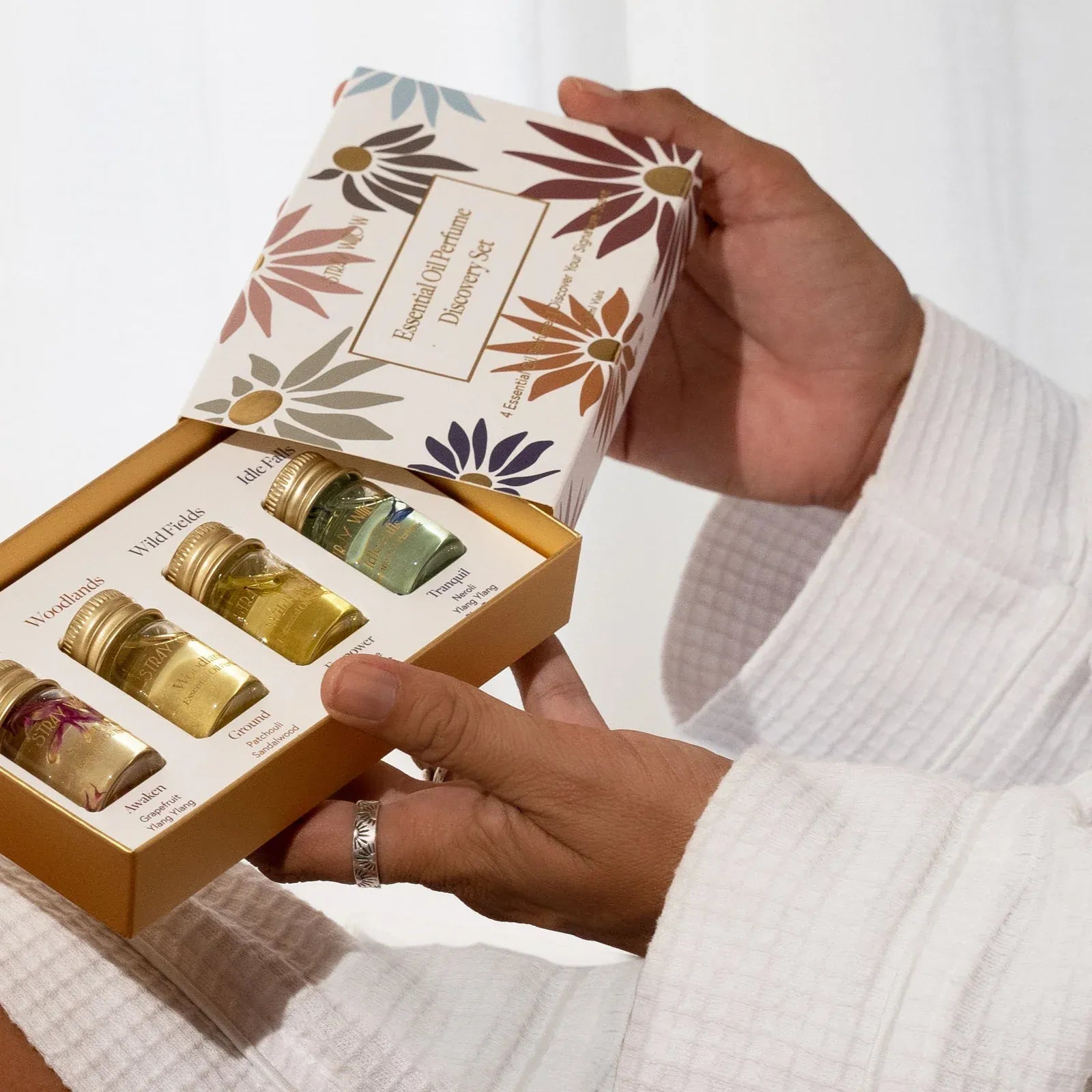 Essential oil perfume discovery kit LittleLintons