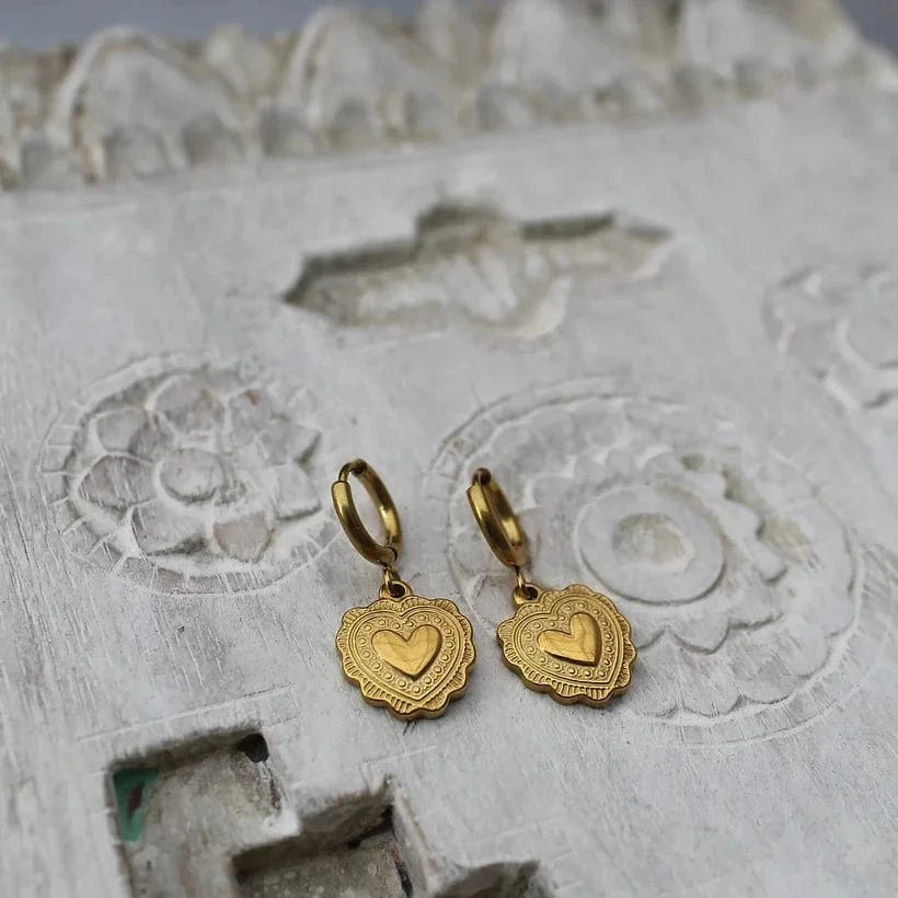 Heart huggies LittleLintons