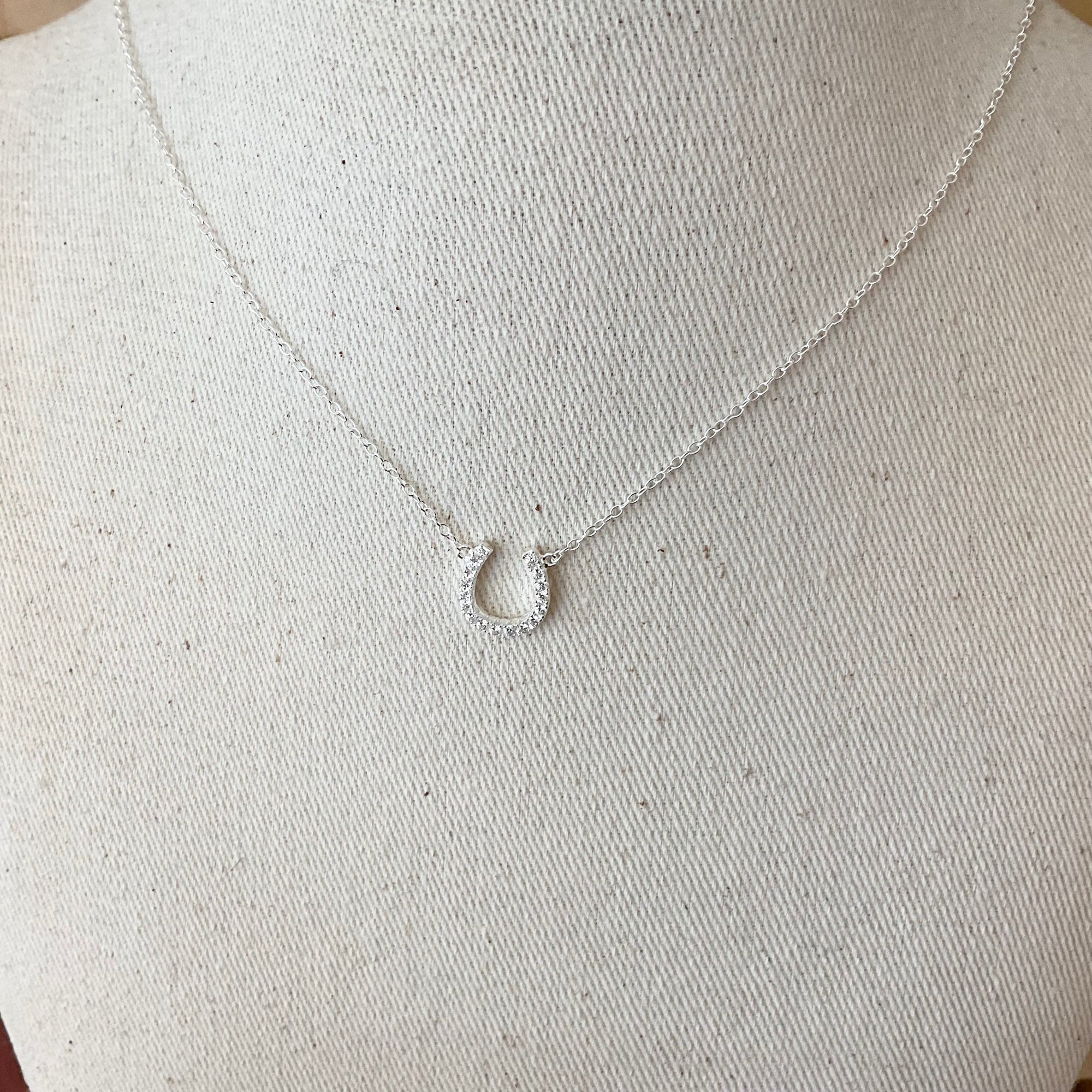 Horseshoe necklace LittleLintons