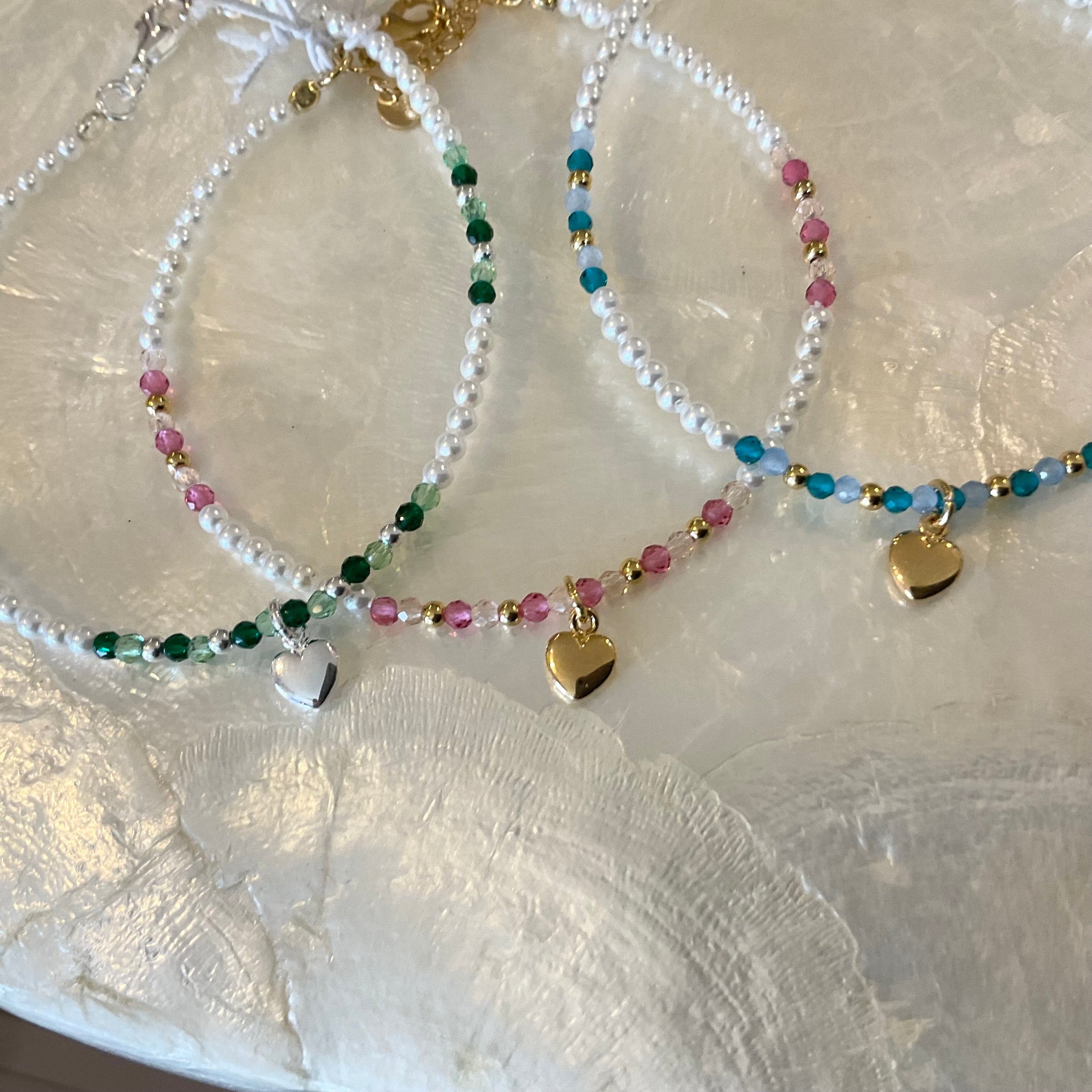 Pearl & heart bracelet LittleLintons