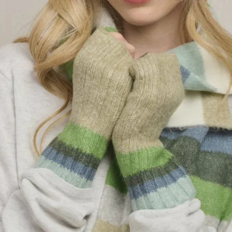 Tiger tree mittens LittleLintons