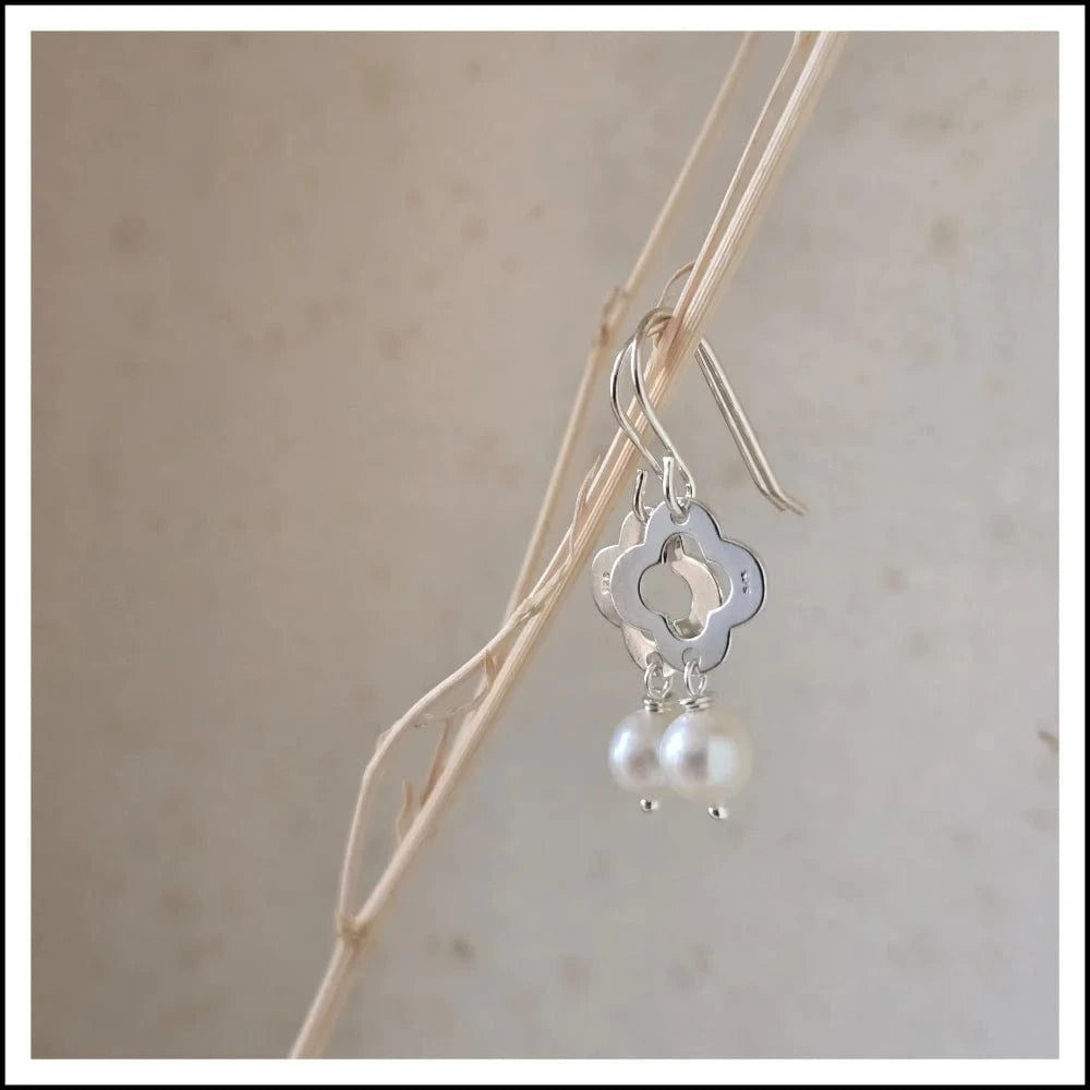 Paird Fluer earrings Paird