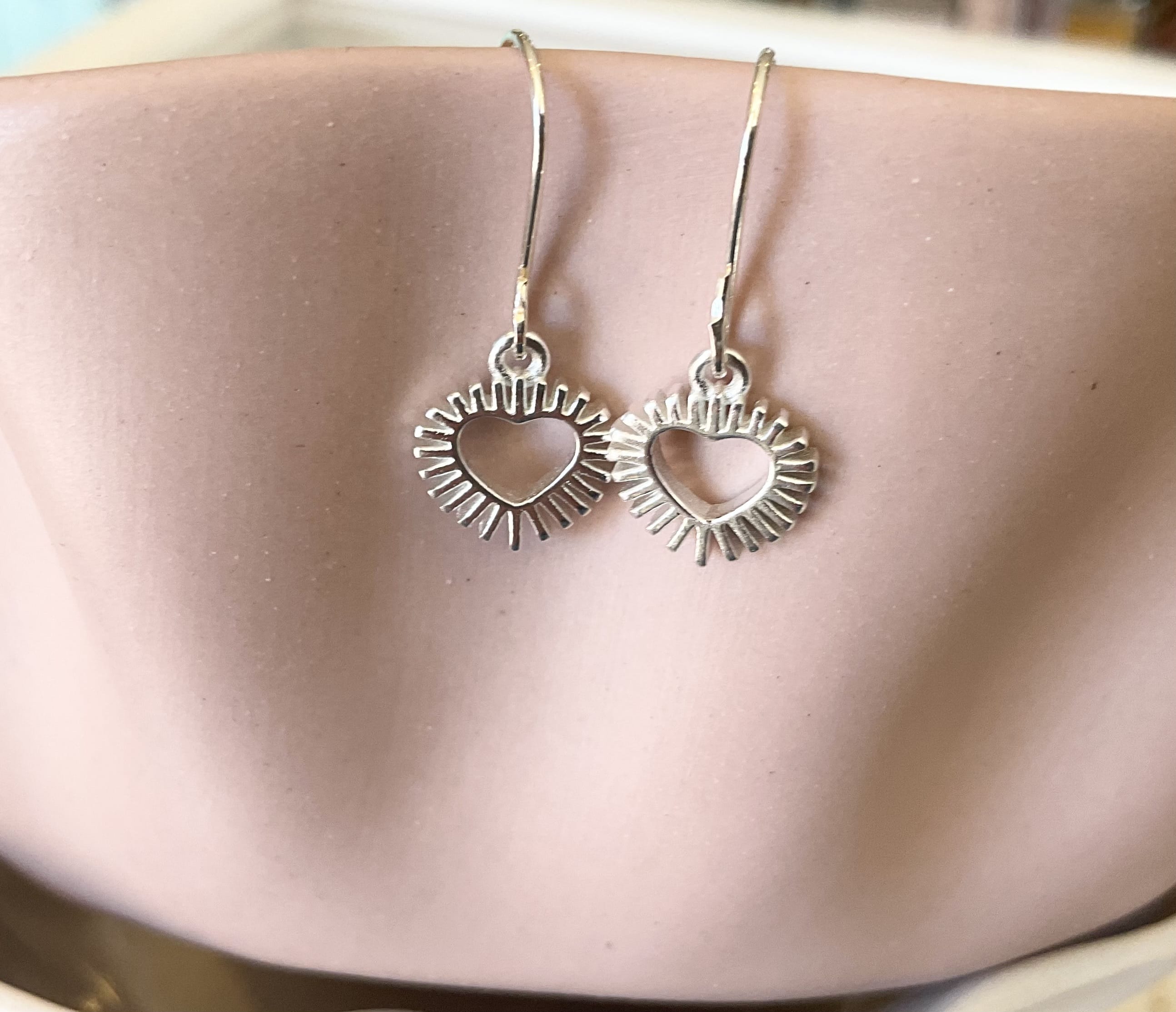 Paird Open heart earrings Paird