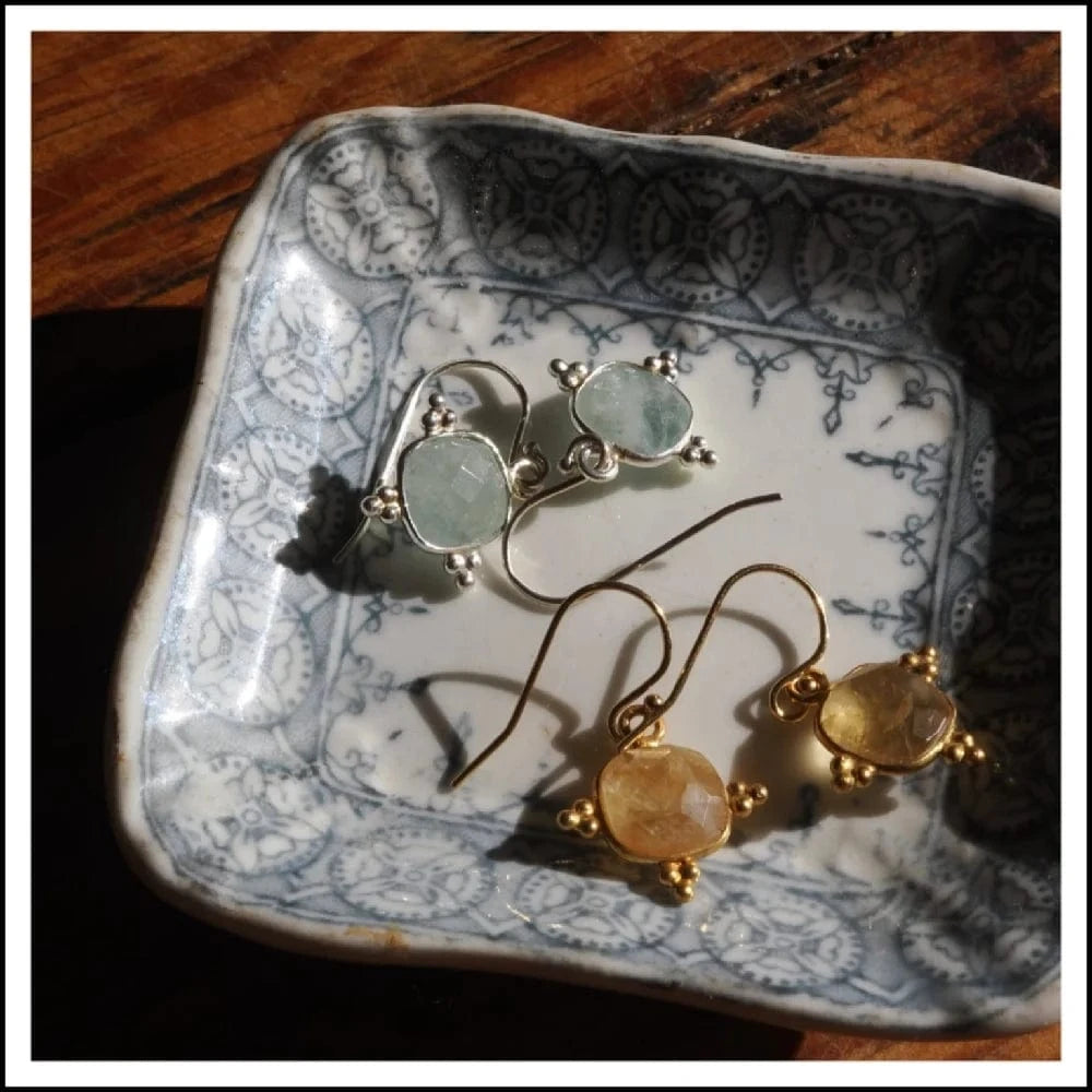 Paird  oracle earrings Paird