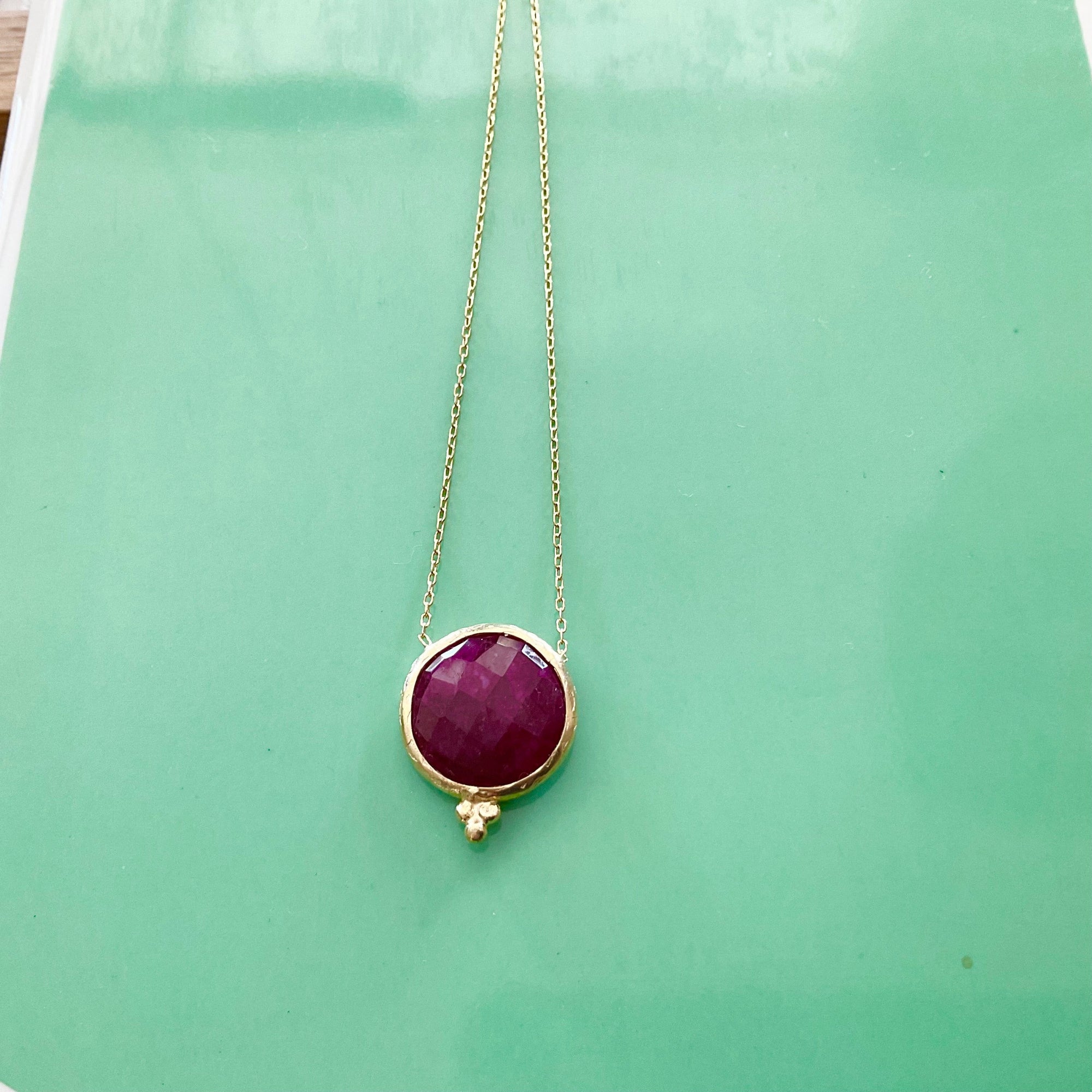 Gemstone  Necklace Red corundum LittleLintons