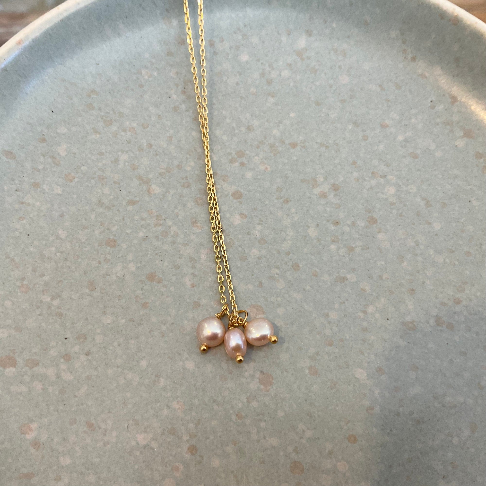 Collier vahine necklace Rose LittleLintons