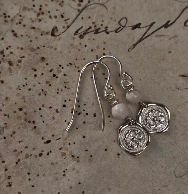 Paird  etched flora earrings Silver Paird