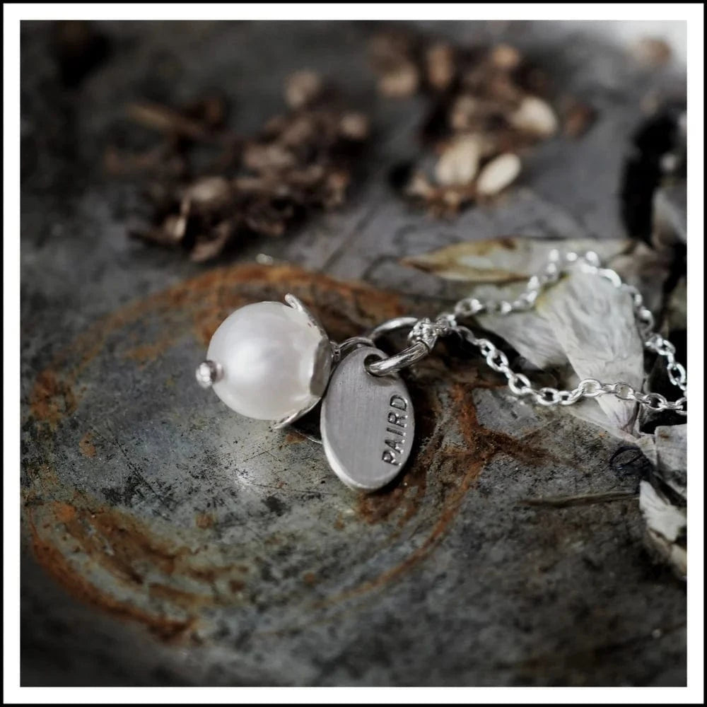 Paird pearl necklaces Silver Paird